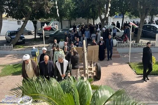 عزاداری مردم بابلسر در سالروز شهادت امام حسن عسکری(ع) و گل افشانی مزار سه شهید گمنام علقمه