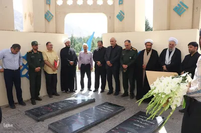 آیین غبارروبی مزار مطهر شهدای گمنام