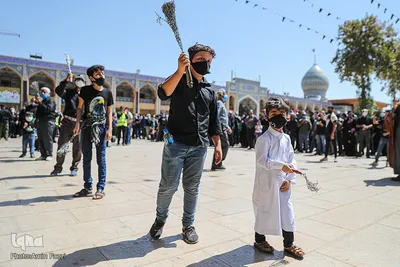 عزاداری ظهر عاشورا در حرم شاهچراغ(ع)
