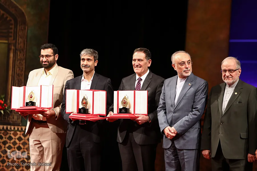 پژوهشگر جهاددانشگاهی جزء 5 دانشمند برتر جهان اسلام