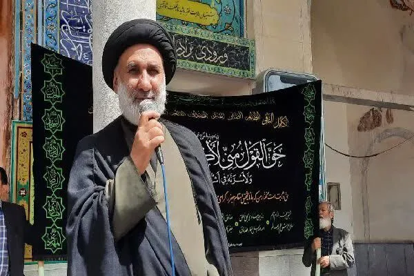 جامعه اسلامی در تکریم مقام علمی و معنوی امام صادق(ع) بکوشد