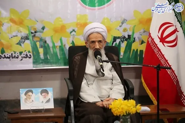 آیین عمامه گذاری طلاب حوزه علمیه استان مازندران برگزار شد