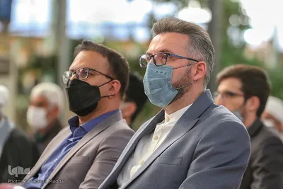 نشست صمیمی فعالان رسانه و فرهنگی با نماینده رهبر معظم انقلاب در فارس‎‎