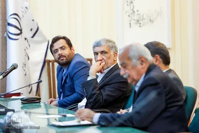 نشست هم اندیشی «اربعین تجلی‌گاه آموزه‌های قرآن»