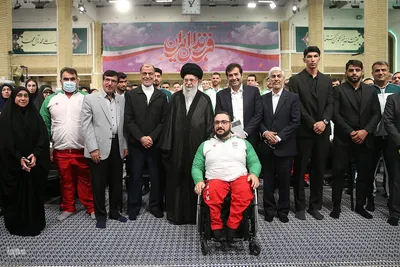 دیدار اعضای کاروان‌های اعزامی ایران به بازی‌های المپیک و پارالمپیک ۲۰۲۴ پاریس با رهبر معظم انقلاب