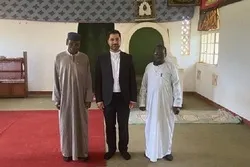 ایران اسلامِ نابِ محمدی (ص) کا علمبردار / مشکلات کے باوجود  ترقی باعث فخر ہے