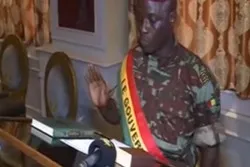 Guinée : Le colonel Doumbouya fait prêter serment aux gouverneurs de régions sur le Coran