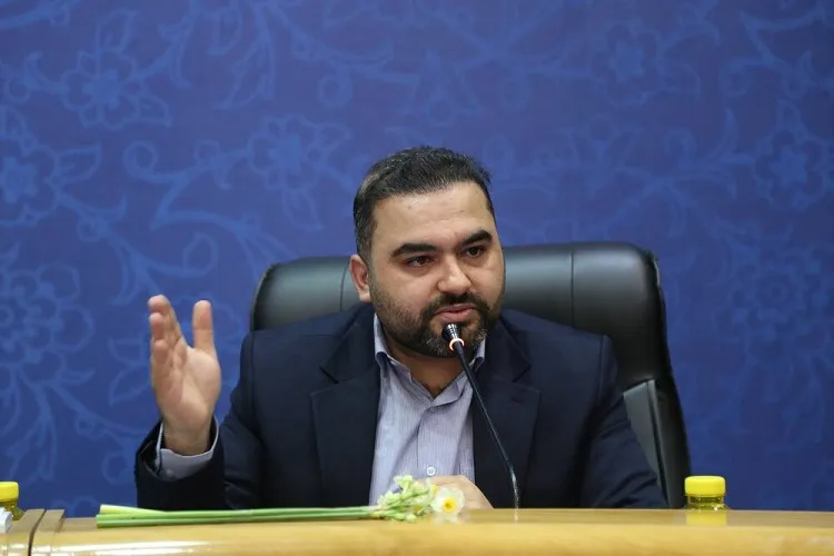 محمدجواد برزگر کارشناس روابط عمومی و رسانه