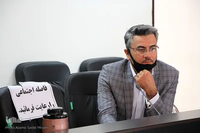 نشست خبری زارع زاده مدیرکل اوقاف وامور خیریه استان یزد