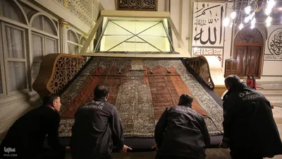 مرمت پرده قدیمی خانه کعبه در ترکیه