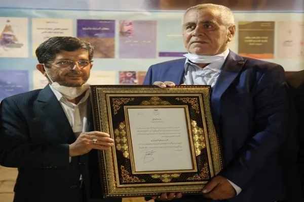 ادیب و ناقد لبنانی تجلیل شد