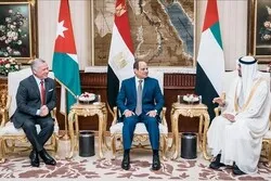 Développements à Al-Qods : Le roi Abdallah et le prince héritier d'Abou Dabi au Caire