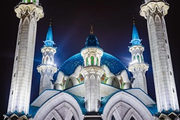 В Рамадан – с украшенными фасадами! За лучшее оформление – путевка в хадж