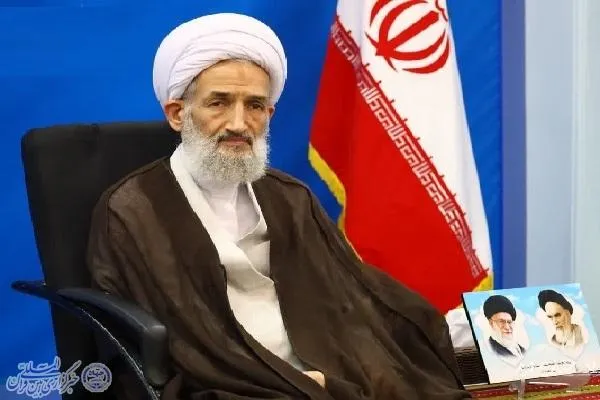 دشمن با جنگ رسانه‌ای به دنبال تضعیف نظام است
