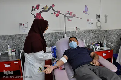 اهدای خون روحانیون اهل سنت و تشیع ـ بیرجند