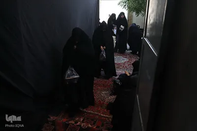 بیش از یک قرن روضه خانگی در خانه برقعی