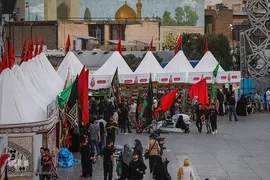 نمایشگاه «عطر سیب» در میدان آئینی امام حسین(ع)