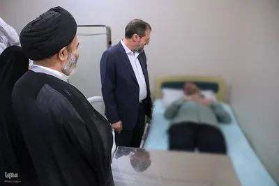 بازدید سرپرست حجاج ایرانی از مرکز پزشکی هلال احمر در مدینه