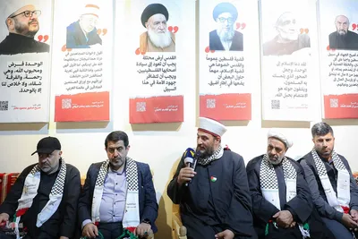استقبال فلسطینی‌ها از نماینده رهبر انقلاب در موکب الاقصی