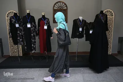 ششمین نمایشگاه لباس عاشورایی در فرهنگستان هنر
