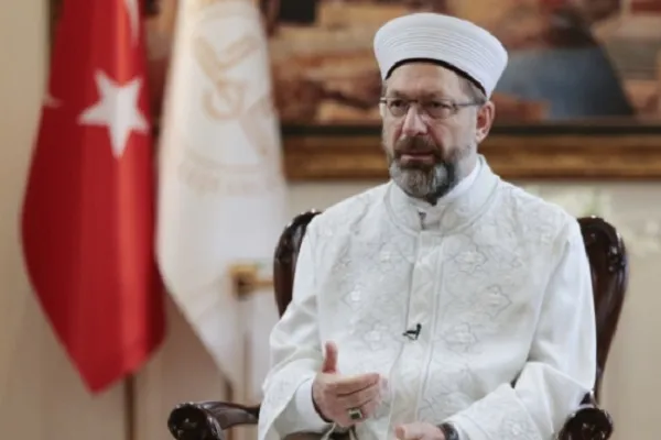 Erbaş: Ayasofya asli hüviyetine kavuşmuştur
