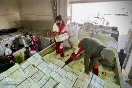 امدادرسانی جمعیت هلال‌احمر در مناطق زلزله‌زده خوی‎‎