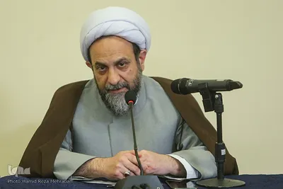 کمسیون‌های بزرگداشت علامه مصباح یزدی(ره)