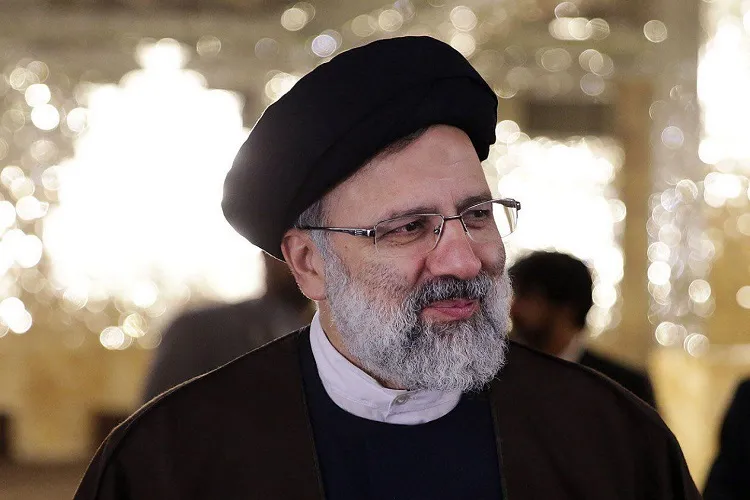 دل‌ها به برکت خون شهید سلیمانی متوجه اسلام و انقلاب شده است