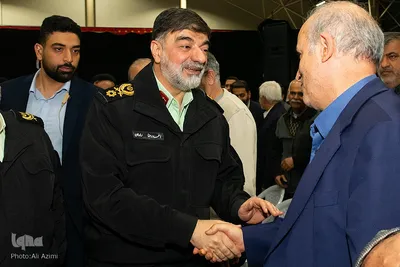 مراسم چهلم شهید نیلفروشان در اصفهان
