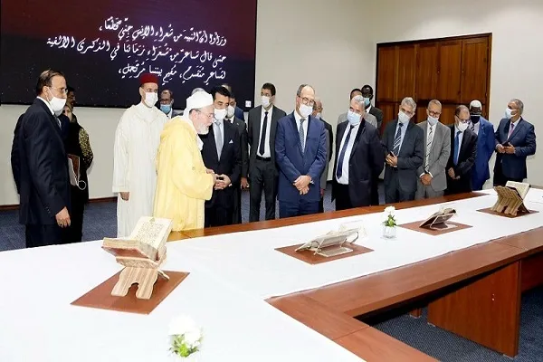 الإيسيسكو تستضيف معرضاً لمخطوطات دينية نادرة
