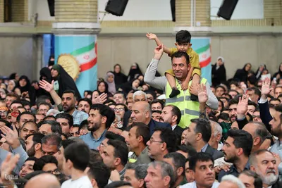 دیدار هزاران نفر از کارگران سراسر کشور با رهبر معظم انقلاب