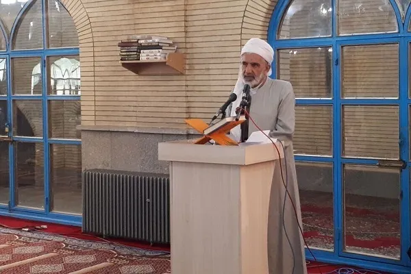 همایش تجلیل از دست‌اندکاران اربعین حسینی در کردستان برگزار شد