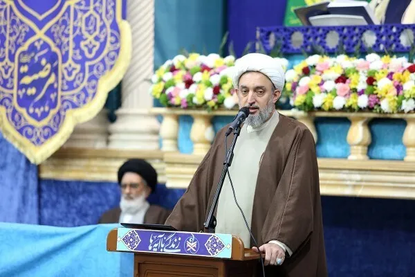 ترساندن از فقر؛ حربه شیطان برای تسلیم انسان