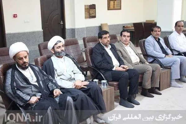 جلسه ستاد بزرگداشت شهید رئیسعلی دلواری در بوشهر برگزار شد + عکس