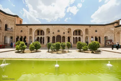خانه طباطبایی‌ها کاشان
