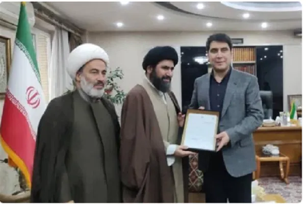 تجلیل از استاندار کردستان به‌پاس میزبانی موفقیت‌آمیز مسابقات سراسری قرآن