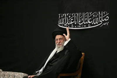 مراسم عزادارای شب عاشورا با حضور رهبر معظم انقلاب