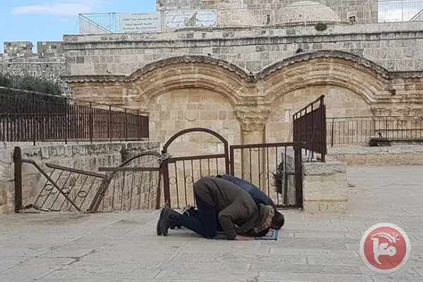 ادعيس: قرار اغلاق باب الرحمة غير قانوني ومرفوض