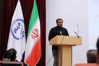 نشست گرامی‌داشت هفته دفاع مقدس در جهاد دانشگاهی فارس‎‎