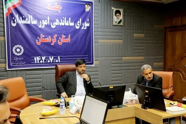 سالمندان در کانون توجه مسئولان قرار گیرند