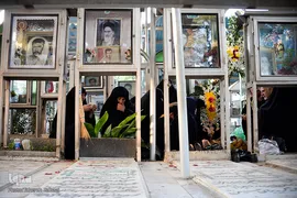 گلزار شهدای تهران، در روز شهادت امام رئوف