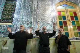 مراسم شب عاشورای حسینی در جوار حرم امام زاده حسن(ع )
