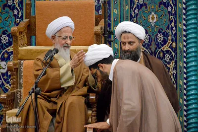 جشن عمامه گذاری طلاب در میلاد امام زمان(ع) در قم