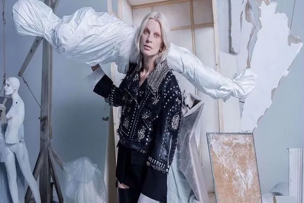 Zara tepki çeken reklam kampanyasını geri çekti