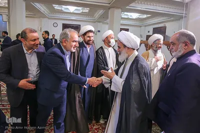 مراسم بزرگداشت آیت‌الله ربانی شیرازی در حرم مطهر