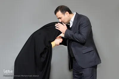 مریم سبزه‌زاری بانوی قاری خوزستانی می‌گوید  اولین استادم پدرم بودند که هر وقت از ایشان خواستم به من قرآن یاد بدهند، ‌دریغ نکردند. پدر مریم، فراتر از قرائت، تحلیل قرائت و تفسیر آیات را هم برای دخترش می‌گوید. 