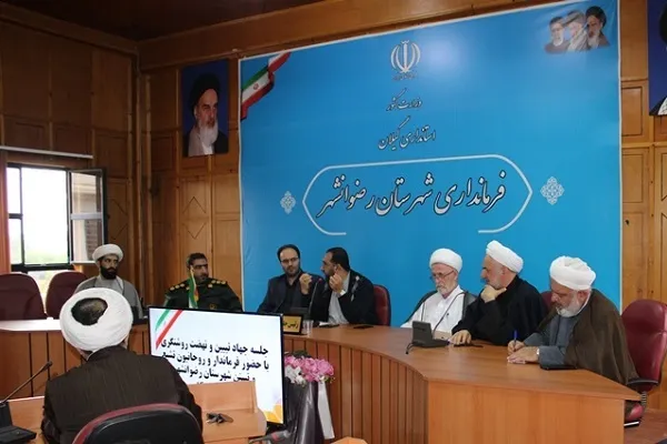 علما رزمندگان فکری و فرهنگی جامعه هستند