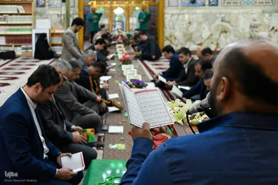 غبارروبی حرم امامزاده طاهر(ع)‎