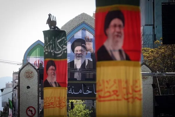  د شهید رهبر د اربعین په  مناسبت په درست ایران کې د ویر او ماتم دستورې روانې دي