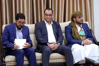 دیدار سخنگوی جنبش انصارالله یمن با رهبر انقلاب